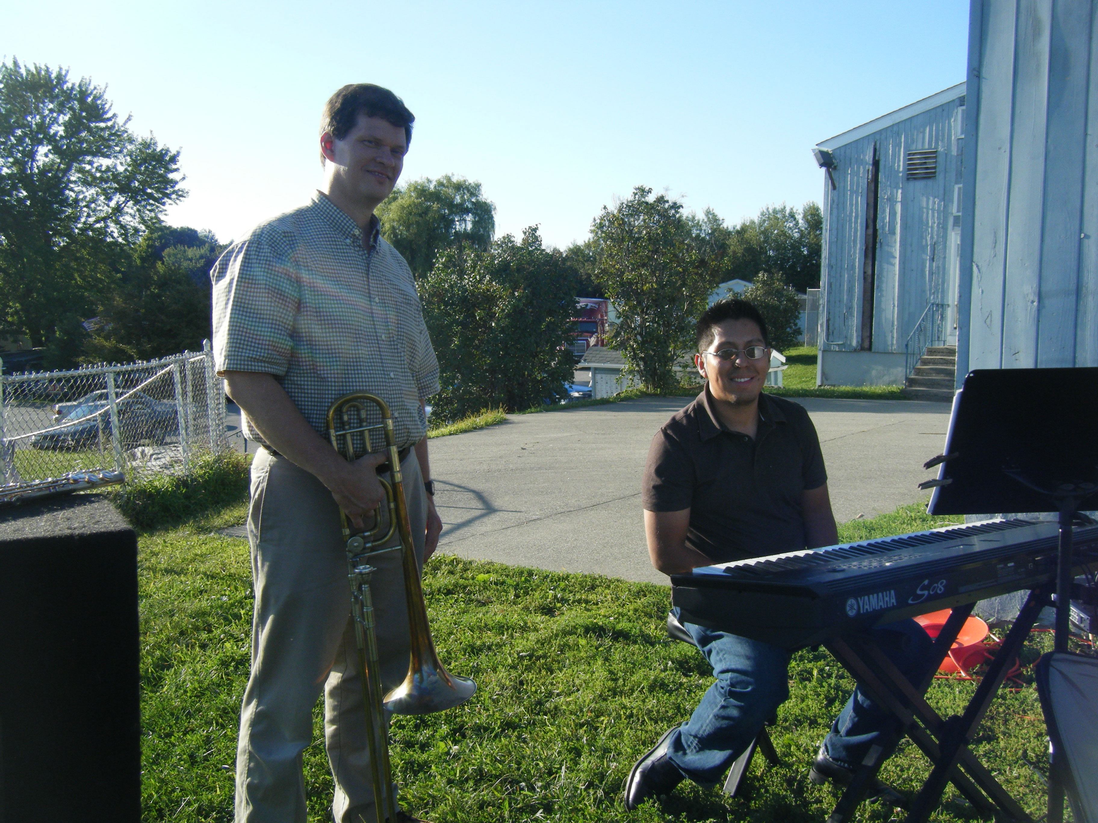 NY - Dover - Ron and Esteban