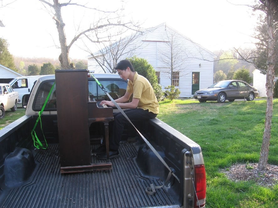 VA-Steve entertains us on truck